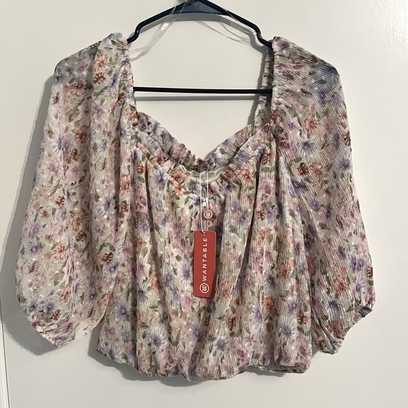 NWT Lush Floral Blouse Size M - Picture 1 of 4